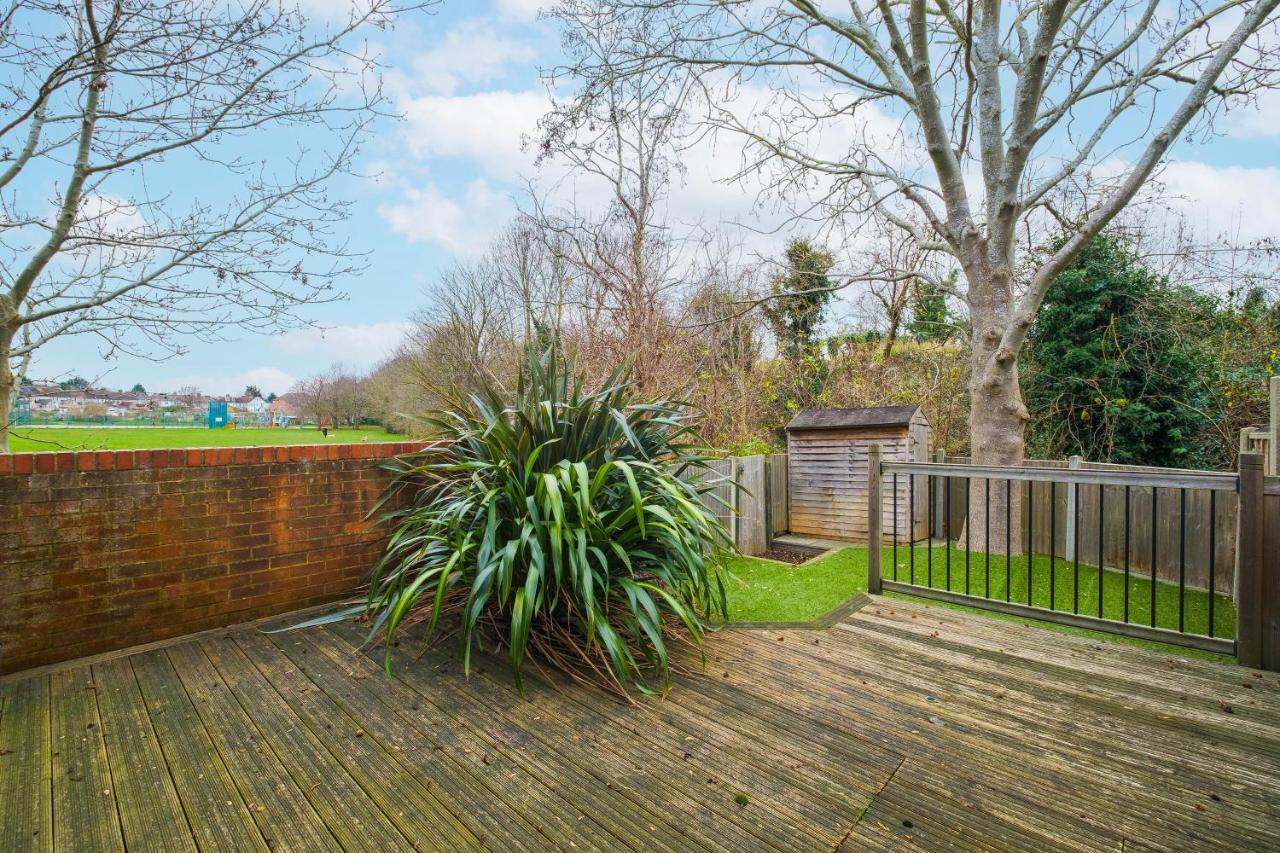 Beautiful 3 Bed House With Amazing Views In Dartford, Kentアパートメント エクステリア 写真