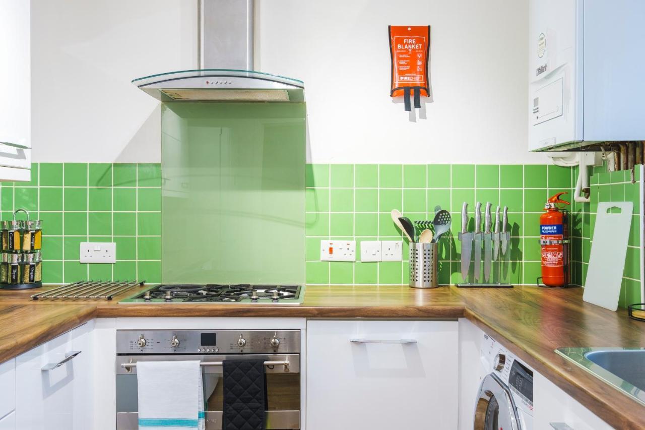 Beautiful 3 Bed House With Amazing Views In Dartford, Kentアパートメント エクステリア 写真